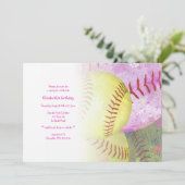 softball van het meisje de partijuitnodiging kaart (Staand voorkant)