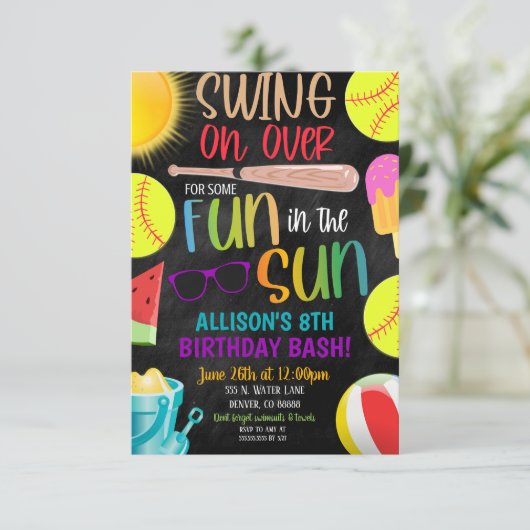 Softball Zomer Party Uitnodiging (Staand voorkant)
