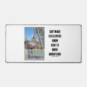 Softwareontwikkelaars weten hoe ze bergen kunnen v bureaumat (Voorkant)