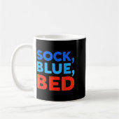 Sok Blauw Bed Grappige Meme Koffiemok (Links)