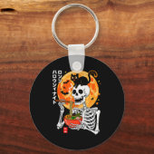 Soky Skeleton Eating Ramen Bowl With Cat Halloween Sleutelhanger (Voorkant)