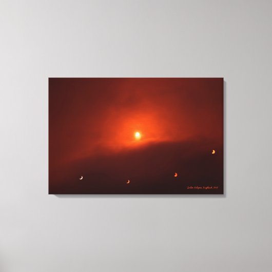 Solar Eclipse over Somerset, 2015 Canvas Afdruk (Voorkant)