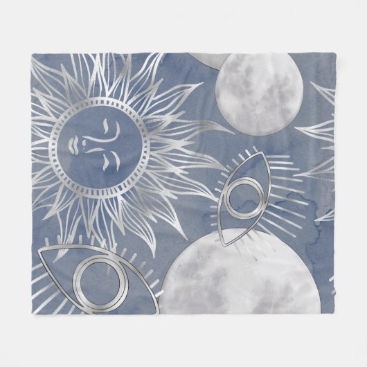Solar Mystique | Dusty Blue Silver Moon Stars Sun Fleece Deken (Voorkant (Horizontaal))
