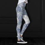Solar Mystique | Dusty Blue Silver Moon Stars Sun Leggings<br><div class="desc">Hedendaagse zilveren hemelse zon,  maan,  sterren en mystieke gliefen worden gecompenseerd door een gevlekte waterverf gedempte achtergrond. Dit leuke nieuwigheid naadloze patroon beschikt over een dynamische unisex (maar vrouwelijke) abstracte gradiënt die een perfecte pop van kleur toevoegt. Ga voor aanpassingen of andere kleuren naar JustFharryn @zazzle.com #bohochic #zazzlemade</div>