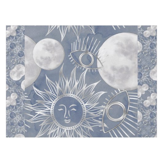 Solar Mystique | Dusty Blue Silver Moon Stars Sun Tafelkleed (Voorkant (Horizontaal))