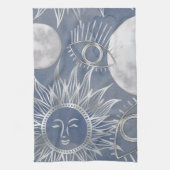 Solar Mystique | Dusty Blue Silver Moon Stars Sun Theedoek (Verticaal)