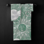 Solar Mystique | Dusty Green Silver Moon Stars Sun Bad Handdoek
