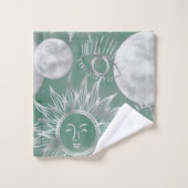 Solar Mystique | Dusty Green Silver Moon Stars Sun Bad Handdoek (Wasdoekje)