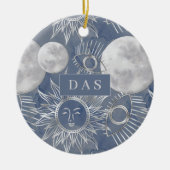 Solar Mystique | Silver Moon Stars Sun Monogram Keramisch Ornament (Voorkant)