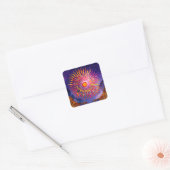 "Solar Whispers in the Sky" De Zon Vierkante Sticker (Envelop)