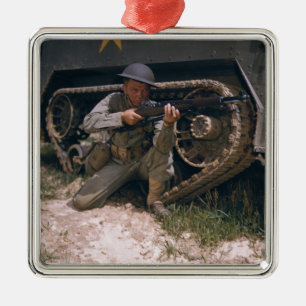 Soldaat Kneeling van de Tweede Wereldoorlog met Ga Metalen Ornament