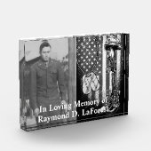 Soldaat Loving Memory of the Photo Block Fotoblokken (Links)