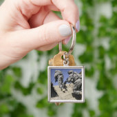 Soldaten die een trap oplopen in een gebouw sleutelhanger (Hand)