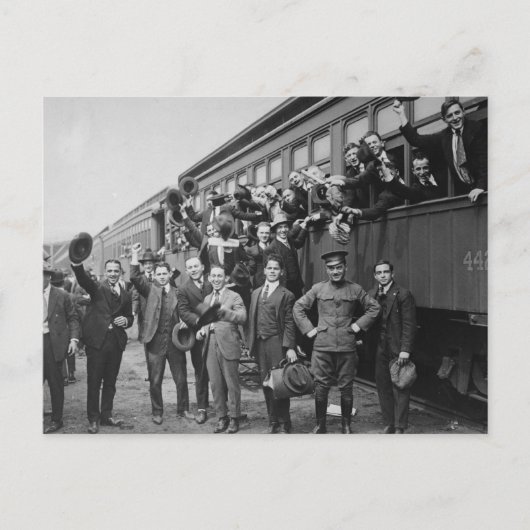 Soldaten die tijdens de Eerste Wereldoorlog naar C Briefkaart (Voorkant)