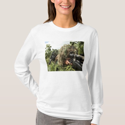 Soldaten gekleed in ghillie pakken t-shirt (Voorkant)