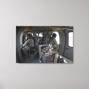 soldaten letten op gevaren canvas afdruk