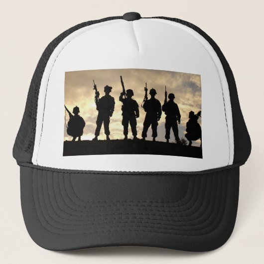 Soldier Silhouettes Trucker Pet (Voorkant)