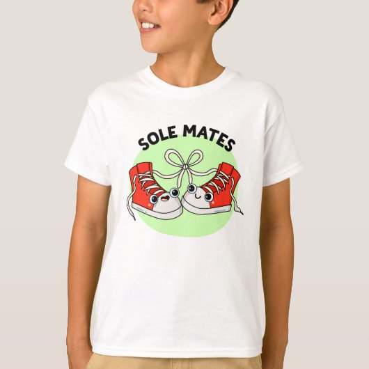 Sole Mates Funny Shoe Pun T-shirt (Voorkant)