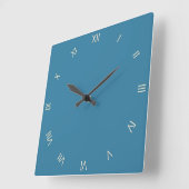 Solid Astral Blue Roman Numerals Vierkante Klok (Hoek)