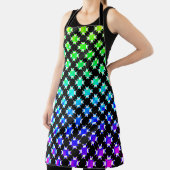 Solid Circle Cross van Kenneth Yoncich Schort (Insitu)