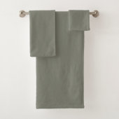 Solid Color Neutral Green Undertone 2026 COTY  Bad Handdoek (Insitu)