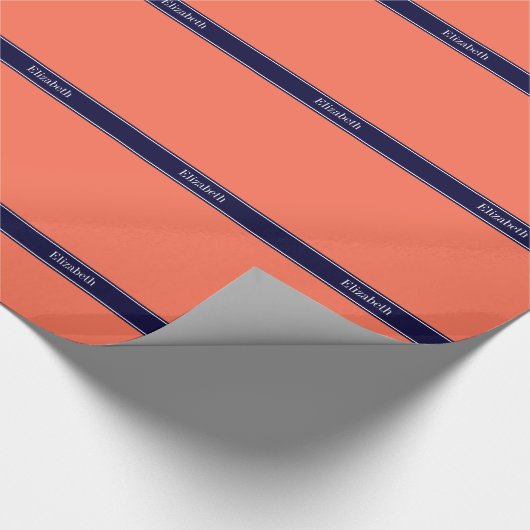 Solid Coral, Navy Blue Ribbon Name Monogram Cadeaupapier (Hoek)