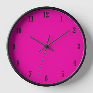 Solid Hot Pink met zwarte lettertypen