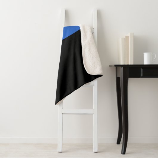 Solidariteitssymbool van de Thin Blue Line Vlag va Sherpa Deken (In situ)