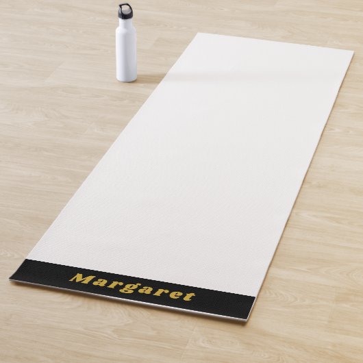 Solide witte yogamat met Jouw naam in stijl (In situ)