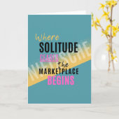 Solitude Introspection Introvert Nietzsche quote Kaart (Gele Bloem)