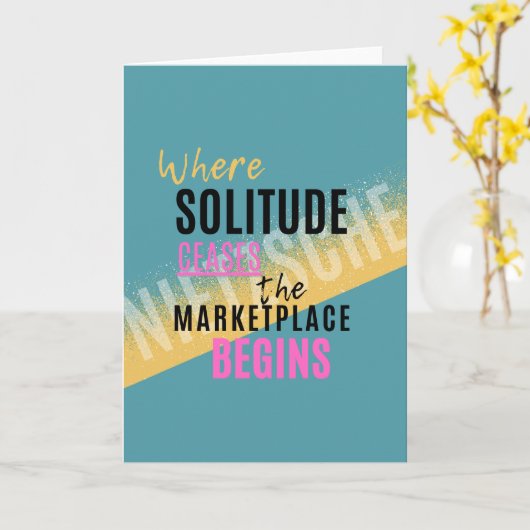 Solitude Introspection Introvert Nietzsche quote Kaart (Gele Bloem)