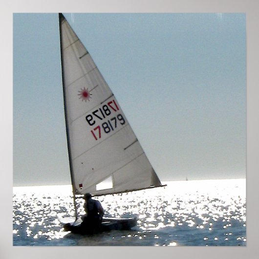 Solo Sail Poster Print (Voorkant)