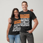 Solutions Engineer Ik probeer het grappig cool te  T-shirt (Unisex)