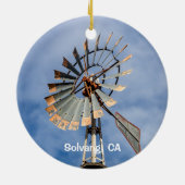 Solvang, Straathoekklok en Windpomp Keramisch Ornament (Achterkant)