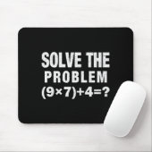 Solve The Problem (9×7)+4=_ Funny Math Teacher  Muismat (Met muis)
