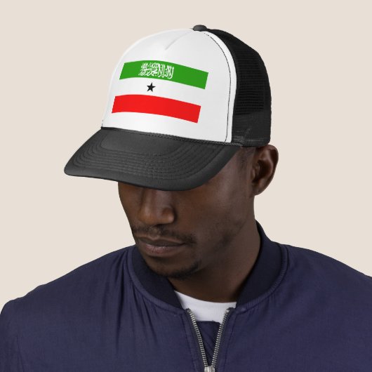 somaliland trucker pet (In situ)