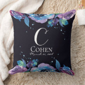 Sombere Blauwe Paarse Bloemrijke Monogram Kussen (Deken)