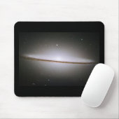 Sombrero Galaxy (M104) Muismat (Met muis)