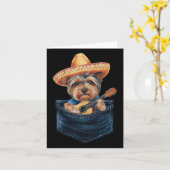 Sombrero Yorkshire Terrier Hond speelt gitaar Cinc Kaart (Gele Bloem)