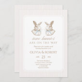 Some Bunnies Are On The Way Blue Bow Twin Kaart (Voorkant / Achterkant)