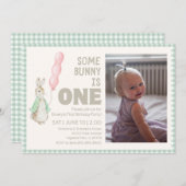 Some Bunny is een eerste verjaardagsfeestje uitnod Kaart (Voorkant / Achterkant)