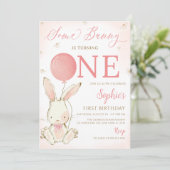 Some Bunny is een konijn 1e verjaardagsfeestje Kaart (Staand voorkant)