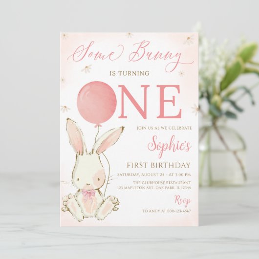 Some Bunny is een konijn 1e verjaardagsfeestje Kaart (Staand voorkant)