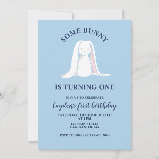 Some Bunny is One blauwe uitnodiging voor eerste v (Voorkant)