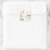 Some Bunny is One Schattige Rabbit Balloon 1st Bir Vierkante Sticker (Tas)