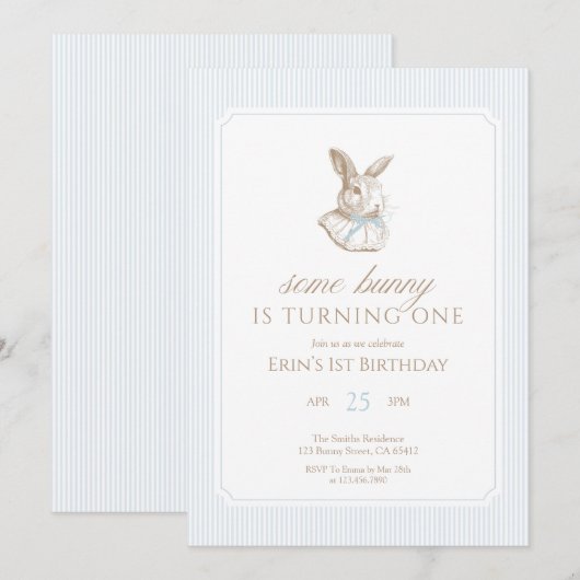 Some Bunny Is Turning One Blue Bow 1st birthday Kaart (Voorkant / Achterkant)