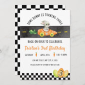 Some Bunny Is Turning Three beroemd gemaakt door E Kaart (Voorkant / Achterkant)