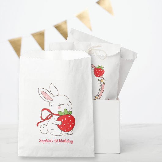 Some Bunny Strawberry Verjaardag Bedankzakje