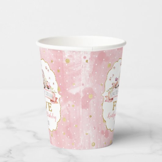 Some Bunny viert vijfde verjaardag Papieren Bekers (Rechts)