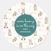 Some Bunny's On The Way Baby Shower Ronde Sticker (Voorkant)